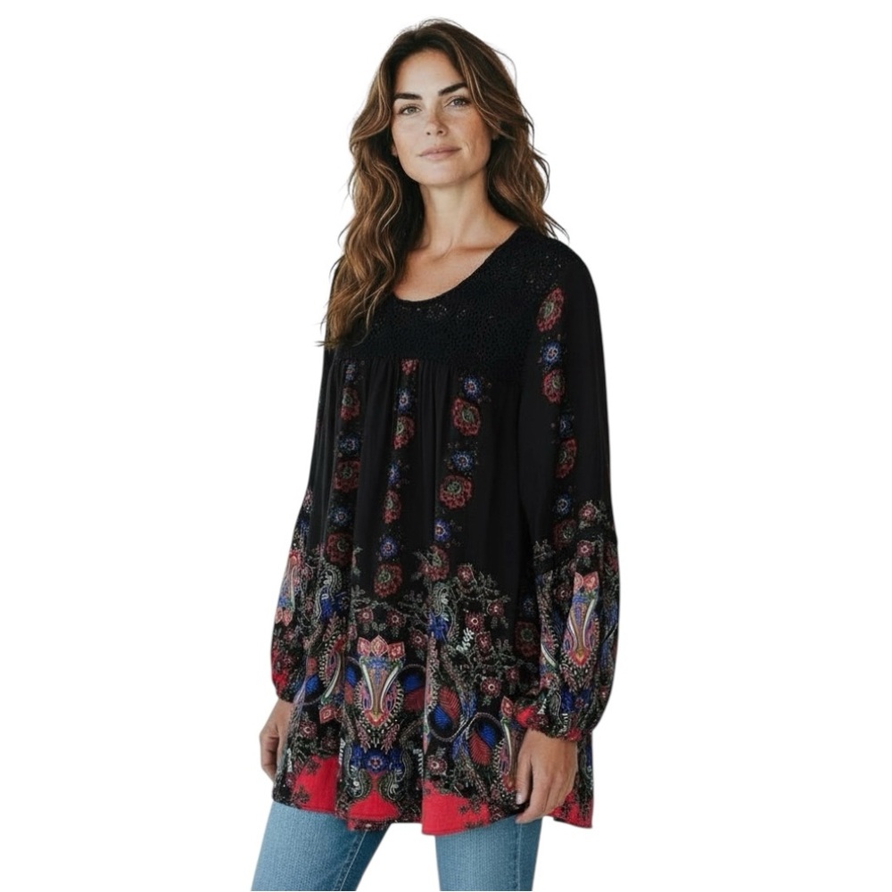 Suzanne Betro Black Long Sleeve Blouse with Floral Print and Lace size Medium